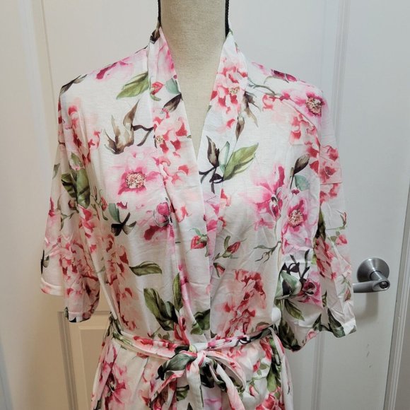 Show Me Your Mumu Brie Robe Garden of Blooms One Size Pink Rose Floral - Picture 4 of 7